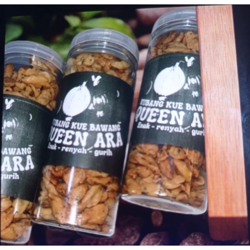 

Kue Bawang Kubang Queen Ara 500 gr