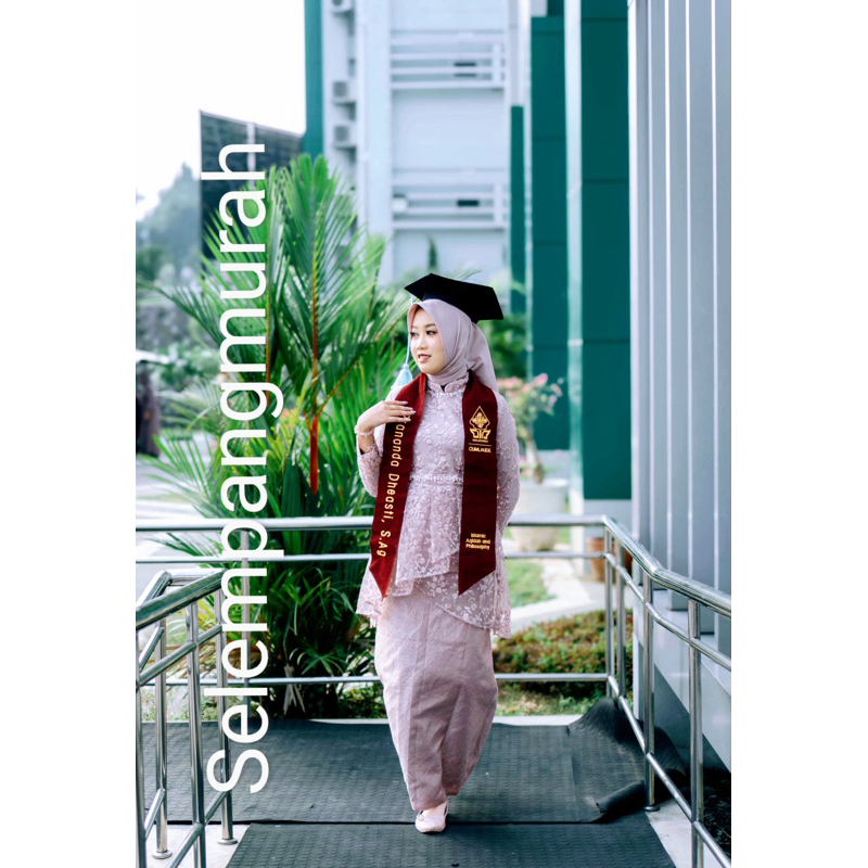 (1 Hari Jadi) Selempang Wisuda Leher Bludru