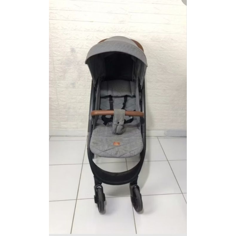 PRELOVED STROLLER VIOLI DRIVE