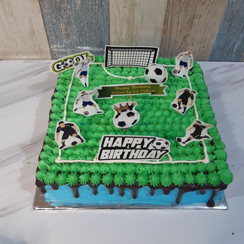 

kue ulang tahun karakter sepak bola/futsal / kue ulangtahun futsal anak cowok