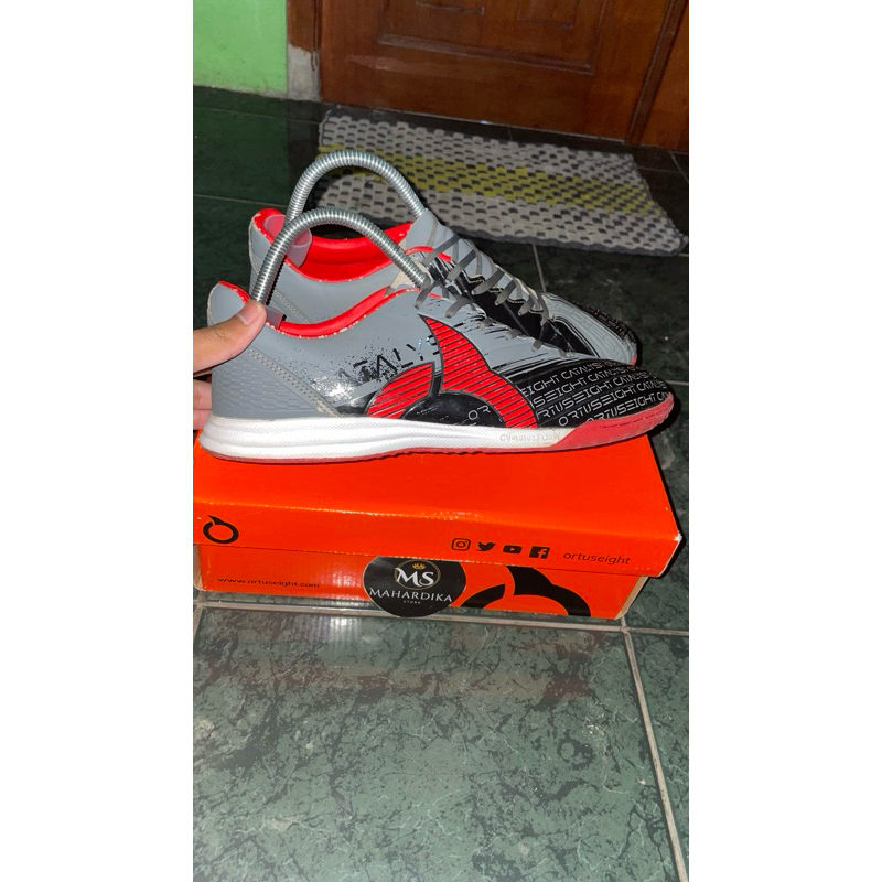 Ortuseight catalyst revenge sz 43