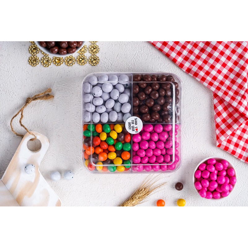 

Coklat lagie sekat 4 - Parcel coklat lebaran