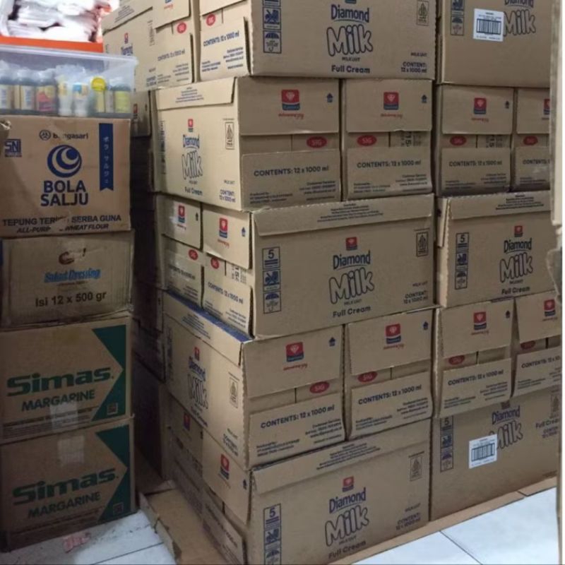 SOMEDAY INSTAN Susu UHT Diamond Milk Full Cream 1 Dus isi 12 x 1000 ml