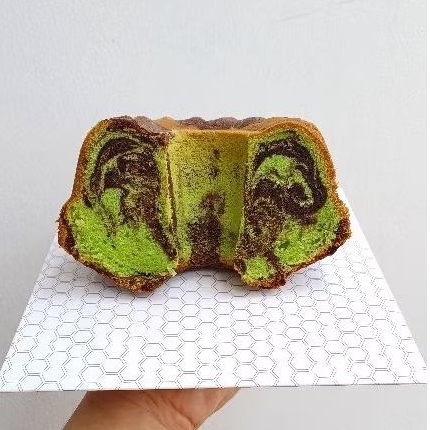 

Marmer Pandan Cake • Marble Cake • Kue Marmer Cempaka Bakery