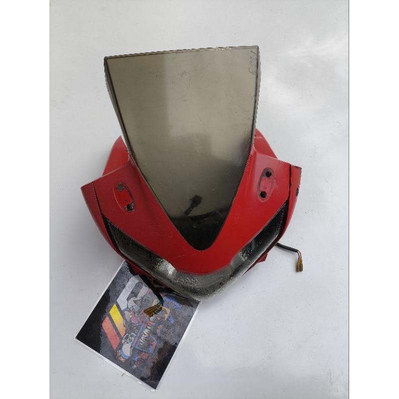 Batok lampu set reflektor Honda CBR 150R original bekas lepasan motor