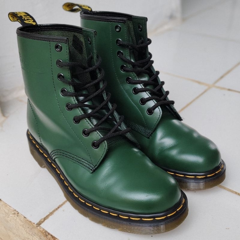 dr martens 1460 green smooth size 42 original docmart preloved