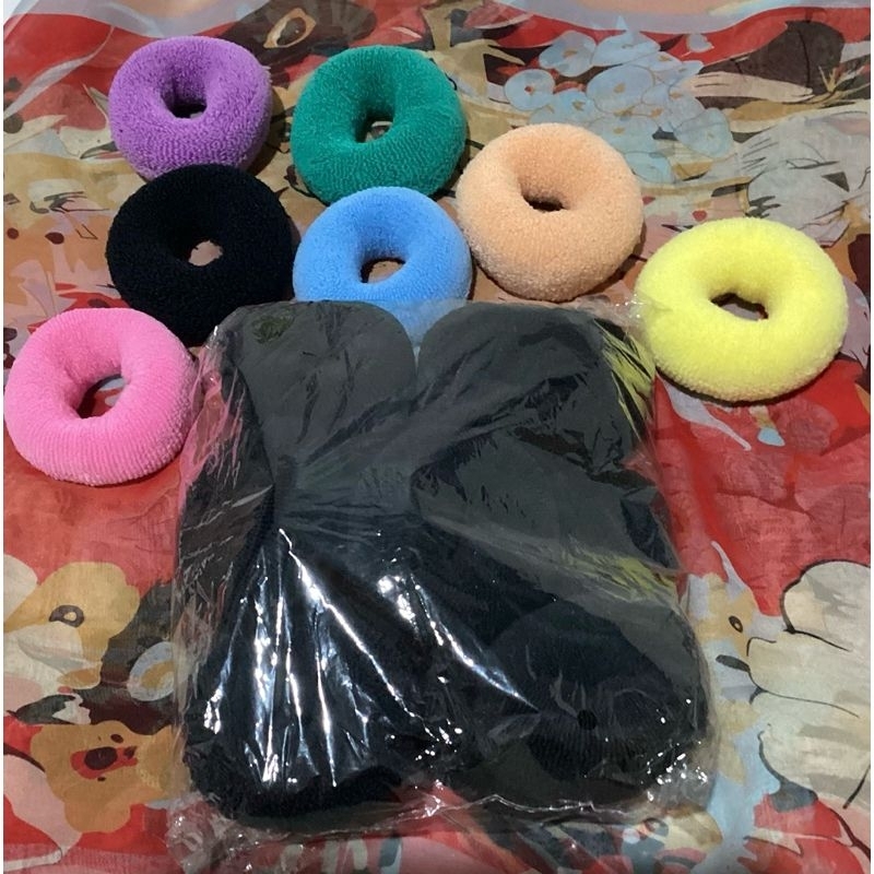 

karet donat besar 12pcs, hitam&warna/kunciran donat besar