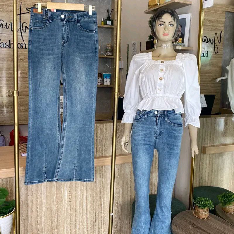 Jeans Cutbray Sobek Bawah Import