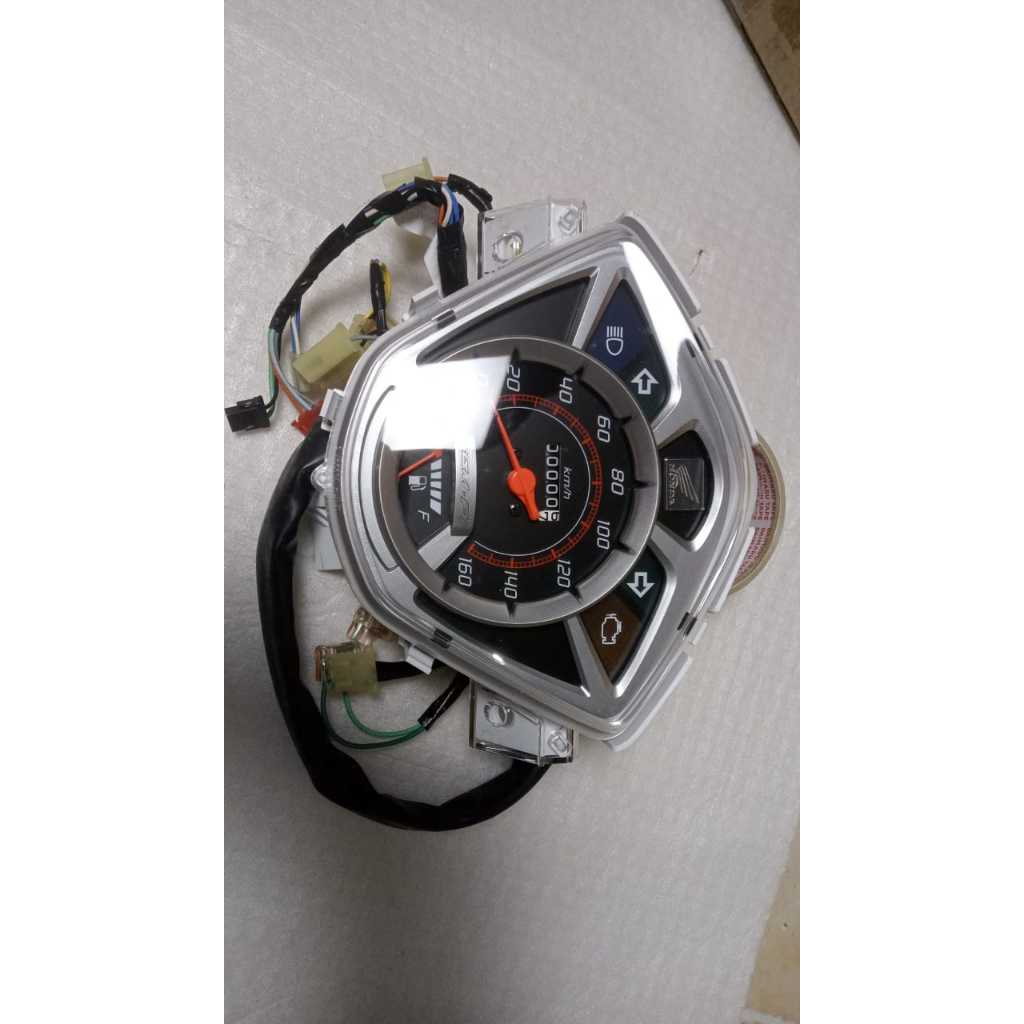 SPEEDOMETER REVO AT 37200-KWZ-751
