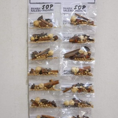 

Bumbu Pemasak Sop Minang 1pcs Rak Sayur Padang