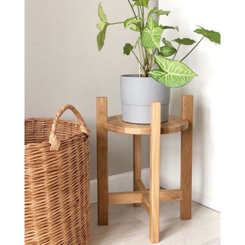 Rak meja sudut ruangan,rak tempat bunga atau hiasan lain