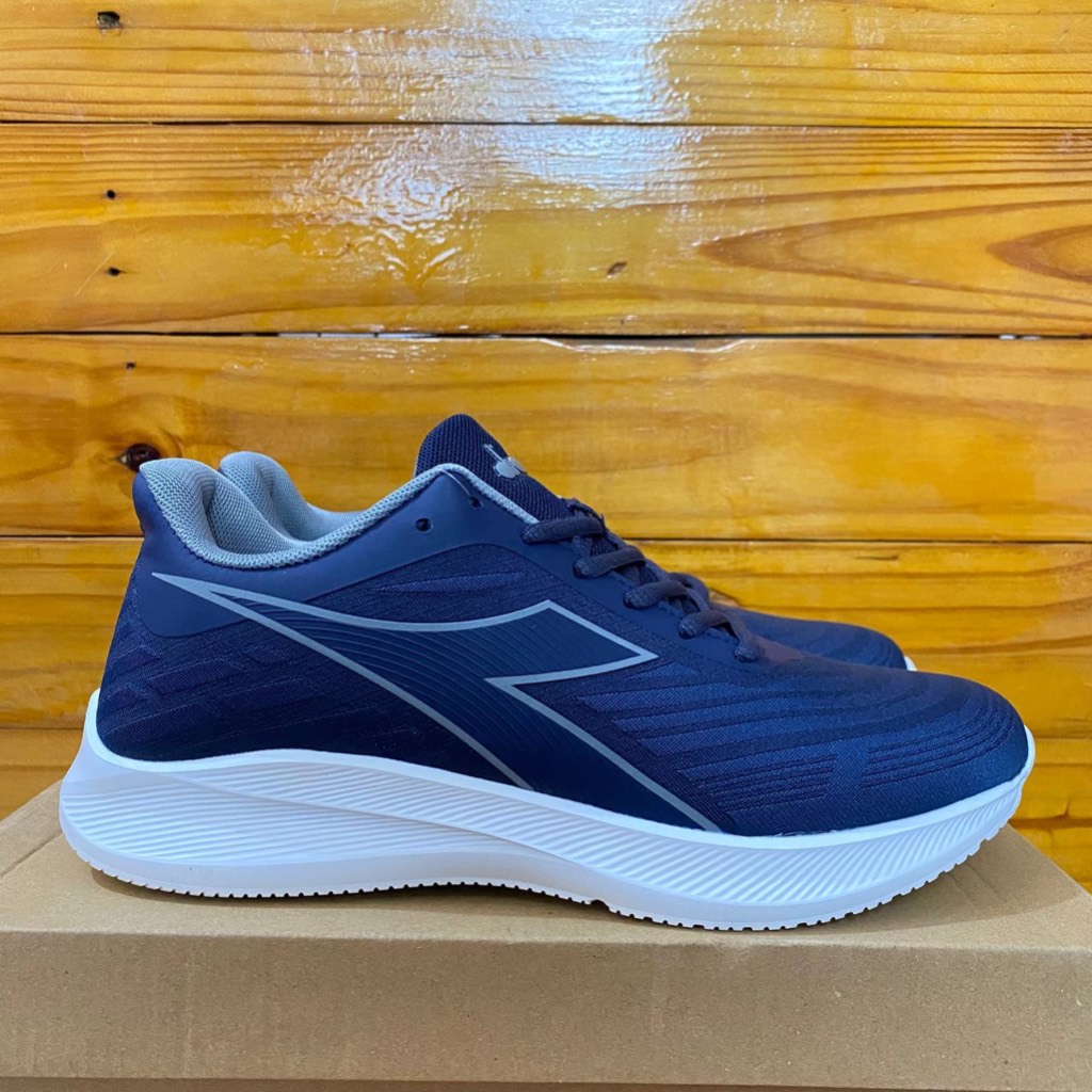 SEPATU DIADORA PRIA DIADORA KRAY NAVY WHITE SNEAKER  MAN SPORTY RUNNING ORIGINAL COD