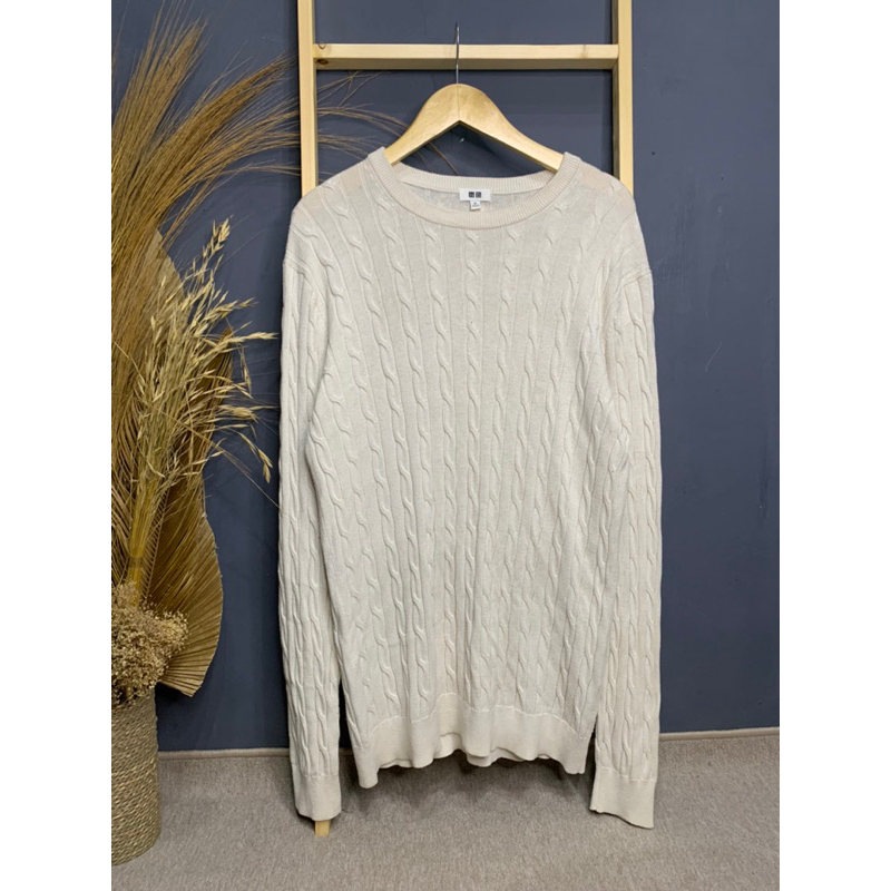 Rajut Kepang Uniqlo Second Original