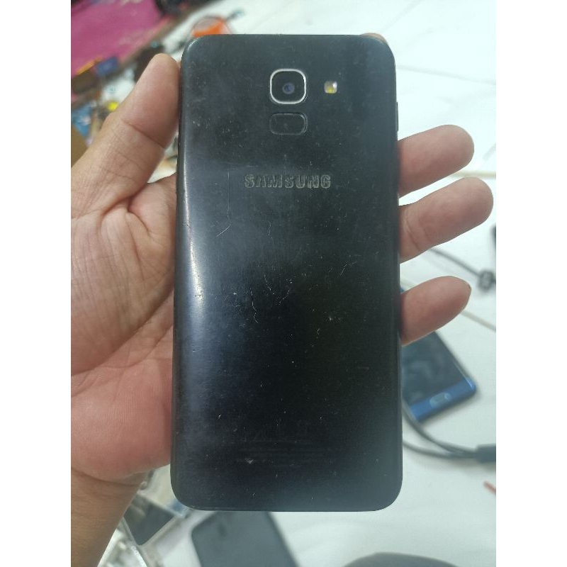 Samsung J6 Minus lcd