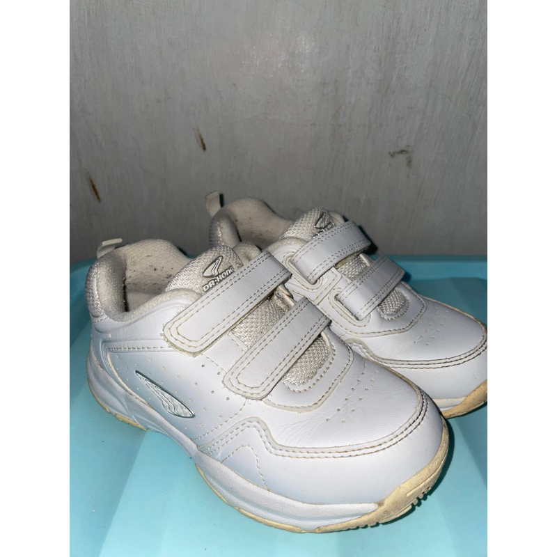 Dr. Kong sepatu anak