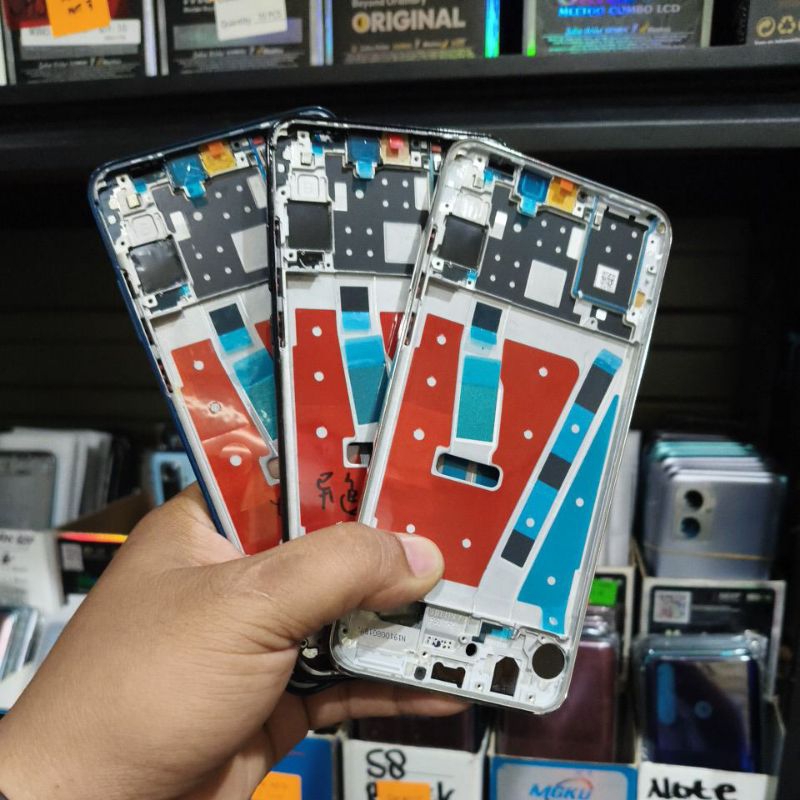frame lcd tatakan lcd tulang tengah middle Huawei p30 lite