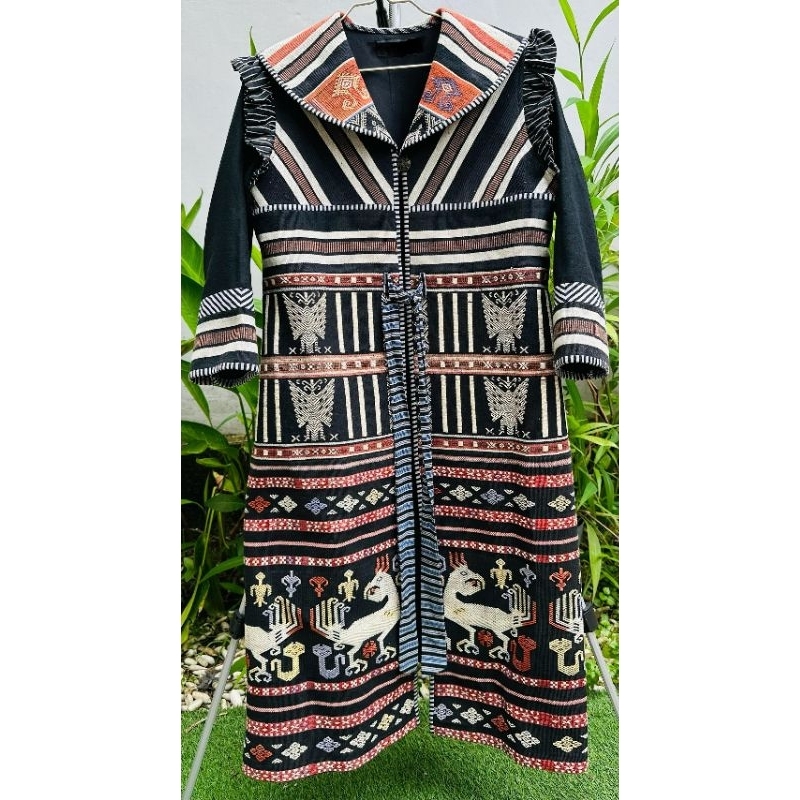 The Guzel Gallery - Midi  Blazer /  Blazer Wanita / Blazer Perempuan / Blazer Tenun Etnik NTT / Baju