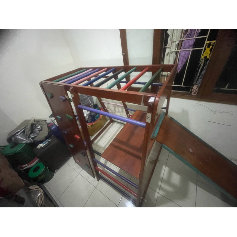 Brakiasi Ayunan Anak Playground Kayu