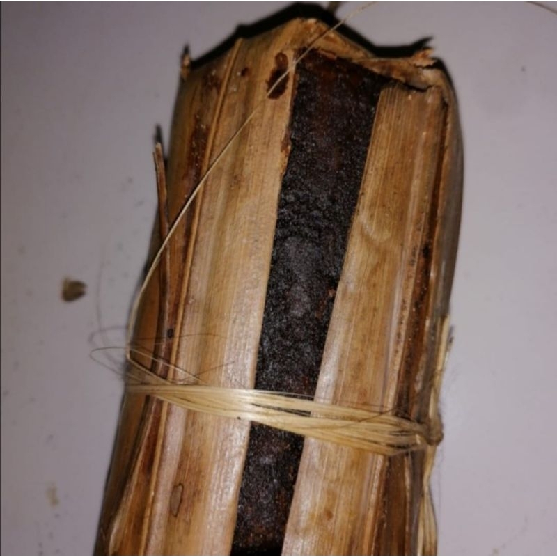 

gula aren asli bungkus daun 1 kg