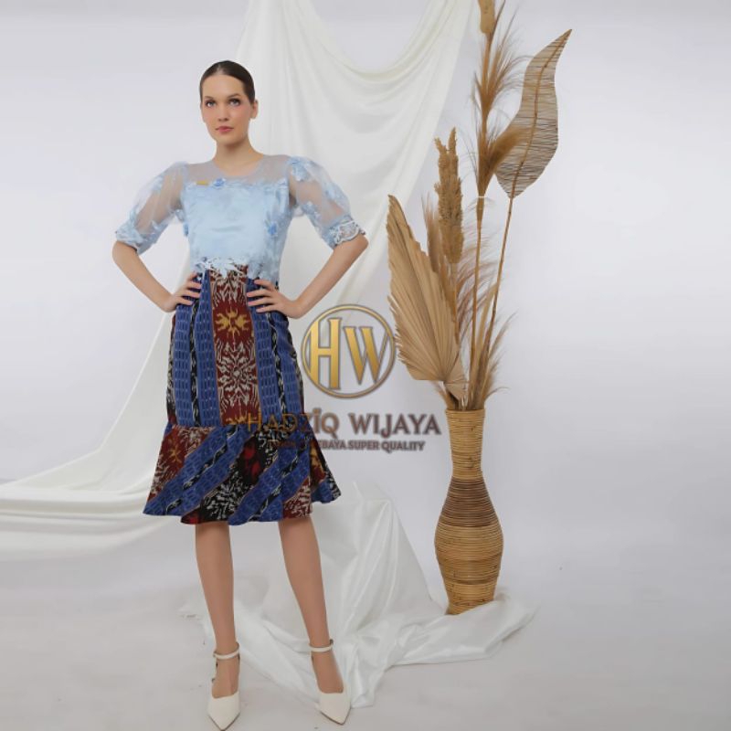 DRESS TENUN BROKAT 3D BIRU MUDA