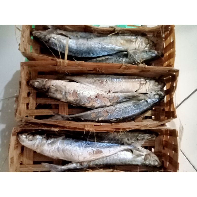 

pindang marning ukuran sedang isi 3