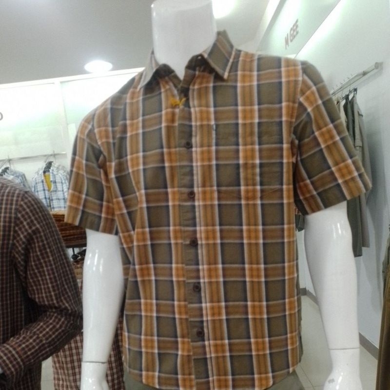 KEMEJA MGEE