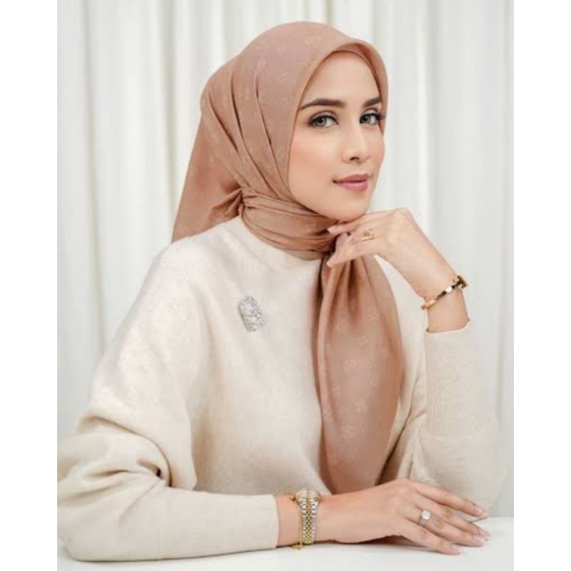 New Buttonscarves monogram misty rose