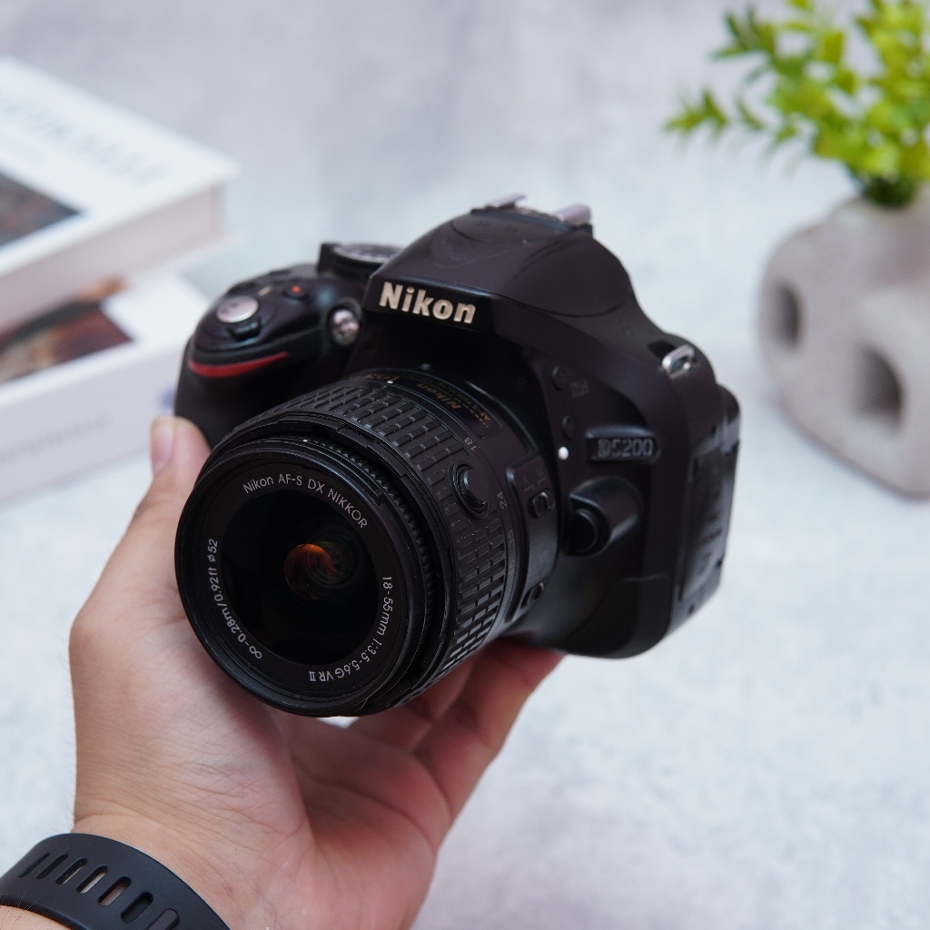 Kamera DSLR Nikon D5200 Kit Mulus Murah - DSLR Nikon Bekas