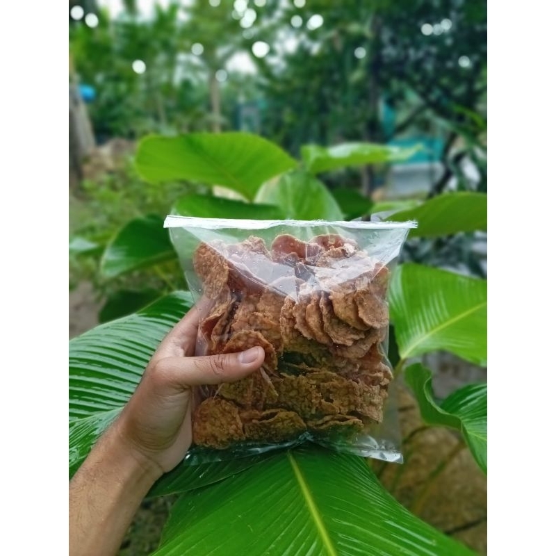 

keripik tempe pedas daun jeruk