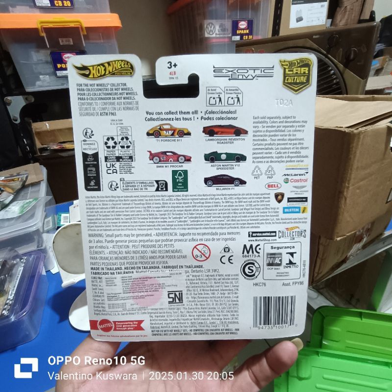 Hot Wheels premium Lamborghini Reventon Roadster