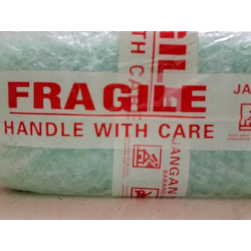 

packing bouble biar lebih aman