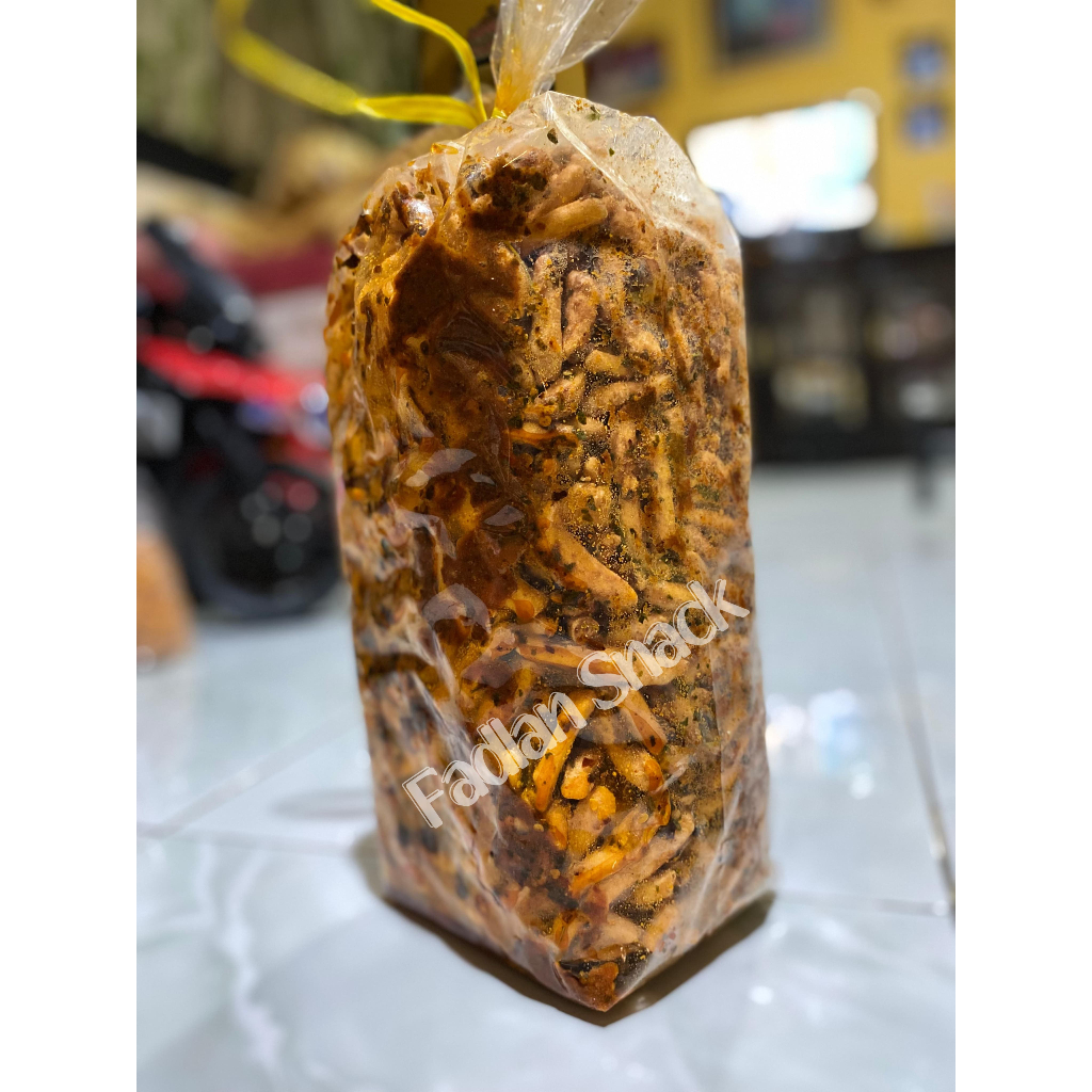 

SNACK KILOAN 150 GRAM BASRENG STIK CIKRUH PEDAS DAUN JERUK | CEMILAN MURAH