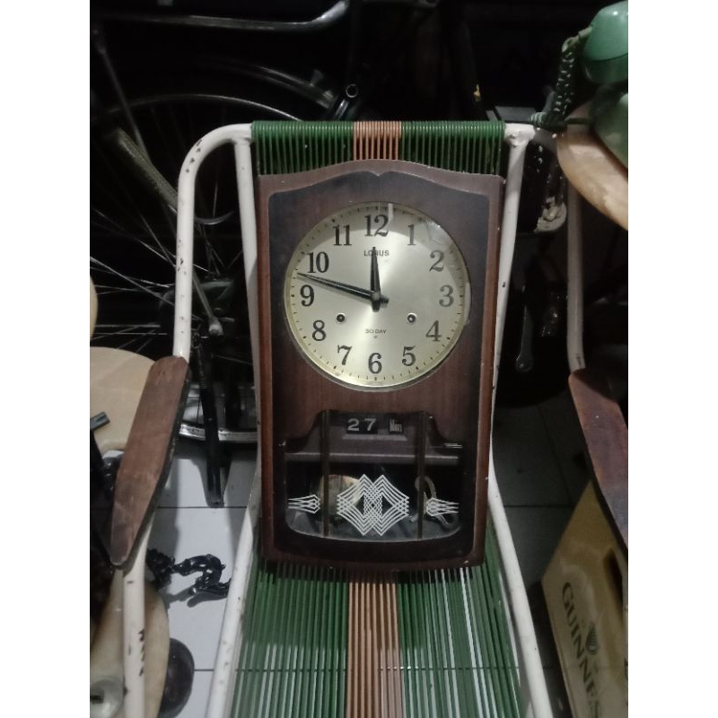Jam Dinding Jadul Jam Kuno Jam Antik Jam Lawas Jam Lorus Seiko Lubang 2 Berfungsi Normal