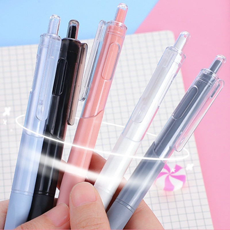 

Pulpen Gel Retractable 4 Warna 0.5mm Ink Water Base 1 PCS Panjang 145mm