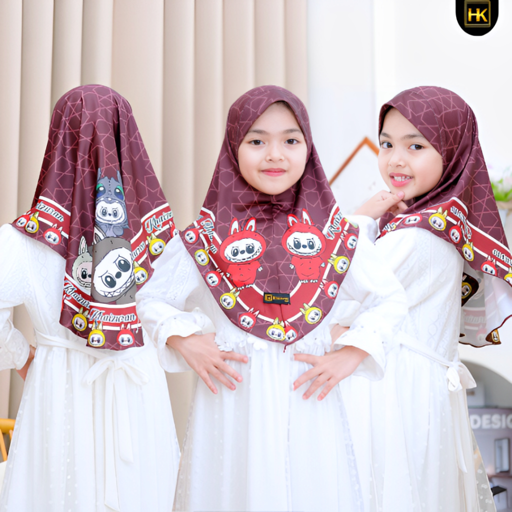 𝐊𝐡𝐚𝐢𝐳𝐮𝐫𝐚𝐧 Hijab Instan Anak Bergo Printing Labubu Soft Pad Kerudung Anak Motif Warna Burgundy