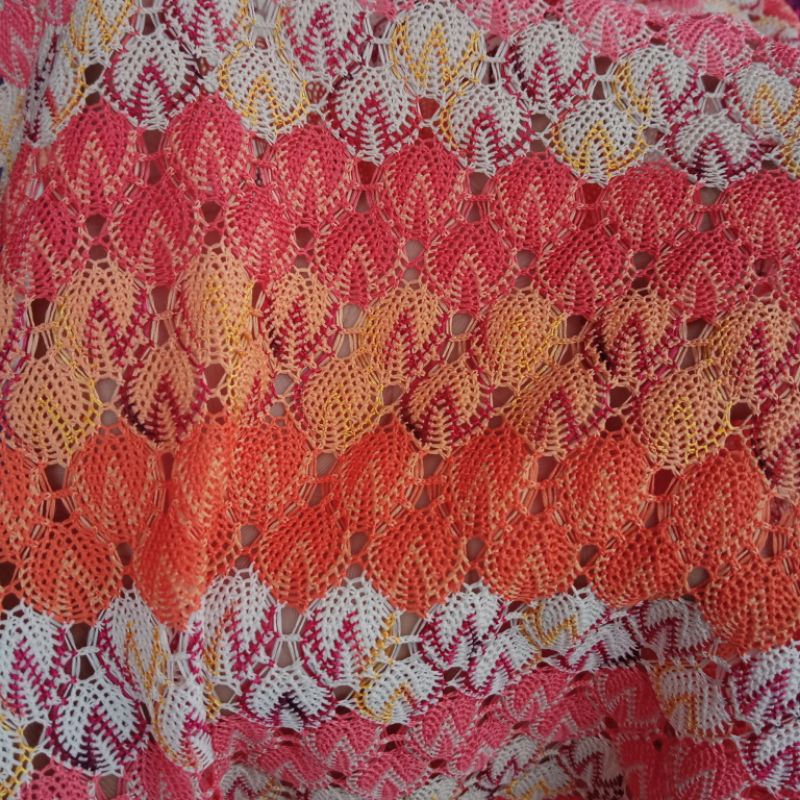 kain rajut import - kain rajut antik - kain brokat rajut - kain butik