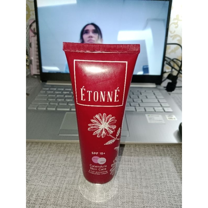 Etonne Calendula Skin care