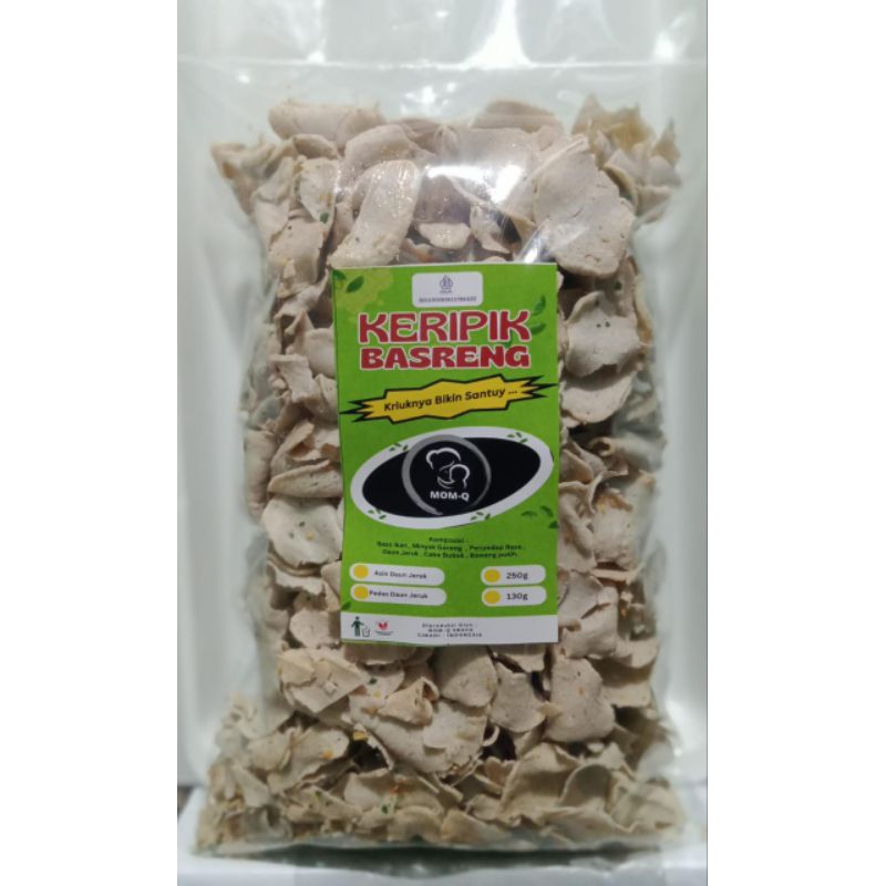 

keripik basreng Mom-Q