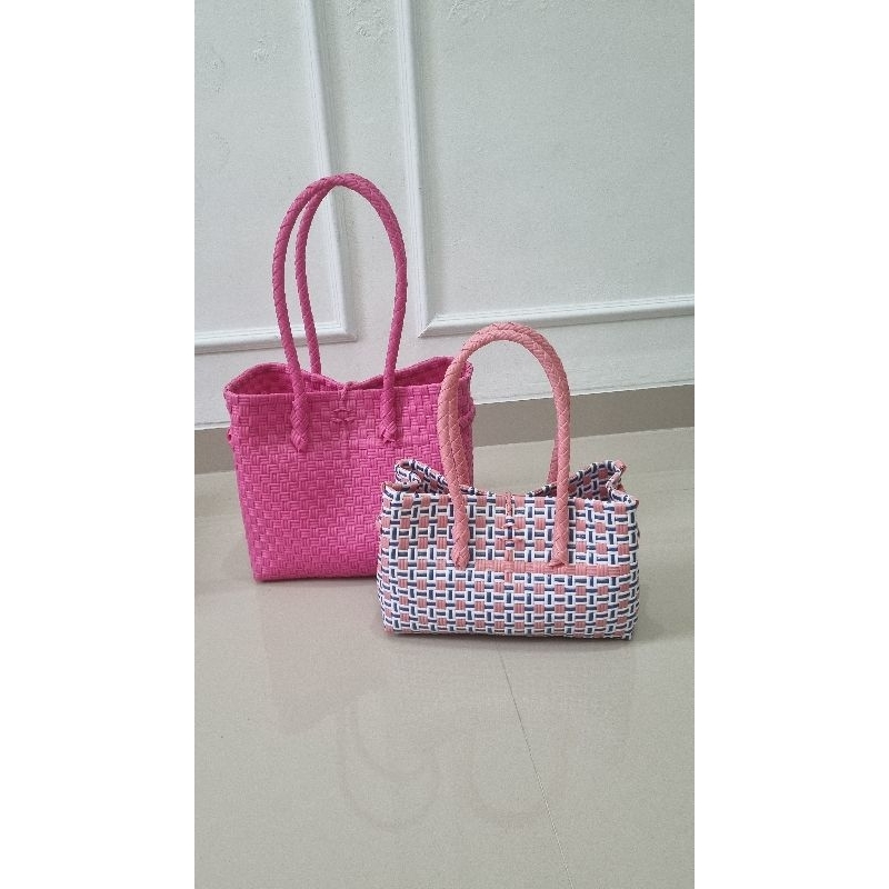 Tas anyam plastik design modern