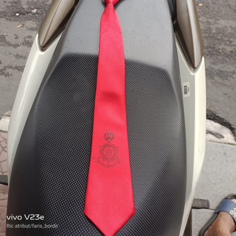 dasi reskrim terbaru halus dan lembut dasi merah reskrim