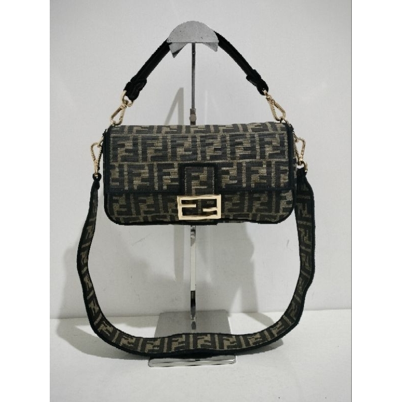 Preloved_Fendi Buquette bag canvas