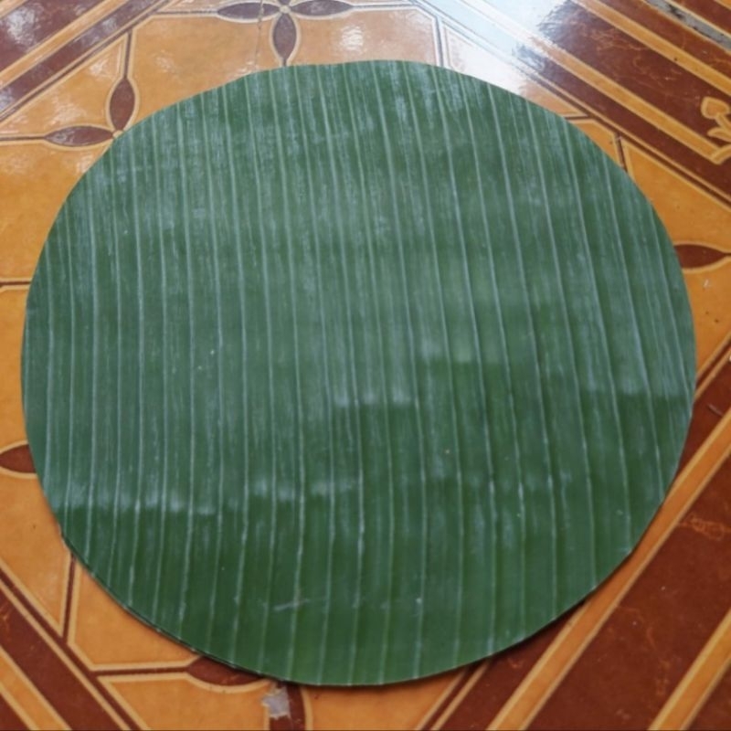 

Daun pisang bulat segar diameter 15-25cm