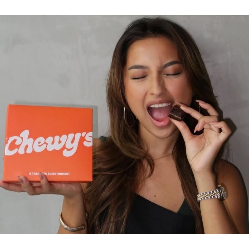 

Chewy's Brownie Jennifer coppen