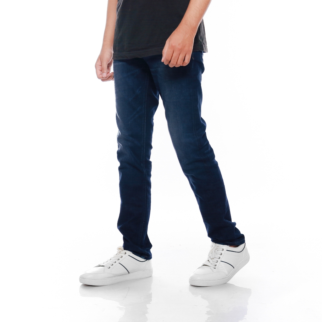 Celana Jeans Panjang Pria PREMIUM Slim Fit BAFFARO Comfort Stretch Washed Blue / B911-028WBL