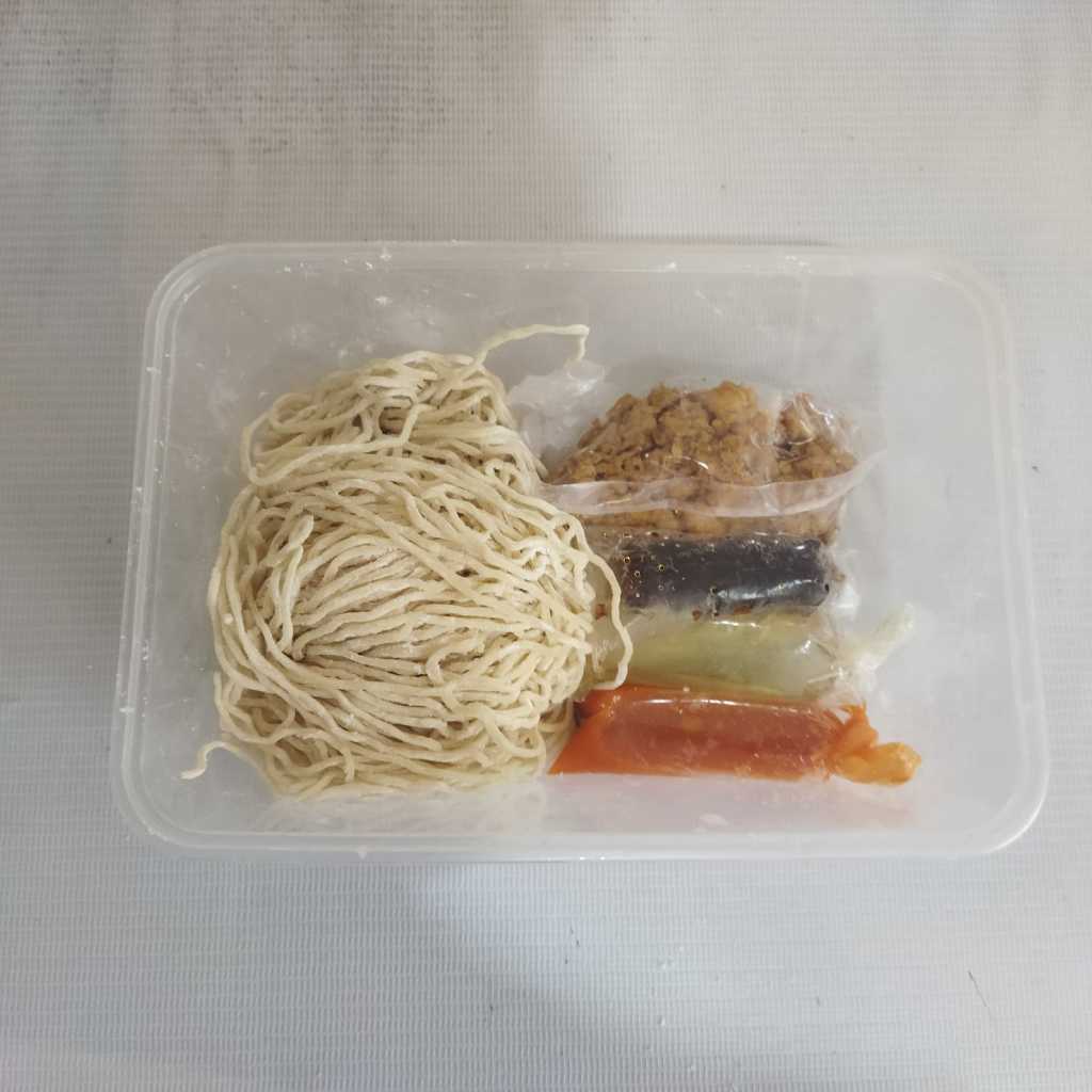 

MIE AYAM YAMIN FROZEN LEZAT HALAL