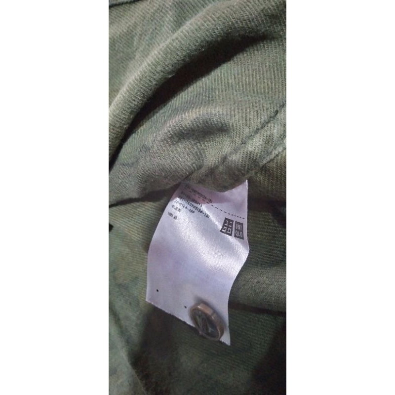 UNIQLO DARK GREEN MILITARY OUTFIT