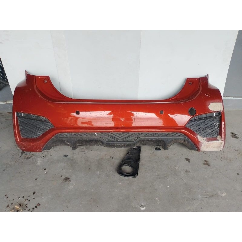 Bemper belakang Daihatsu sirion 2015
