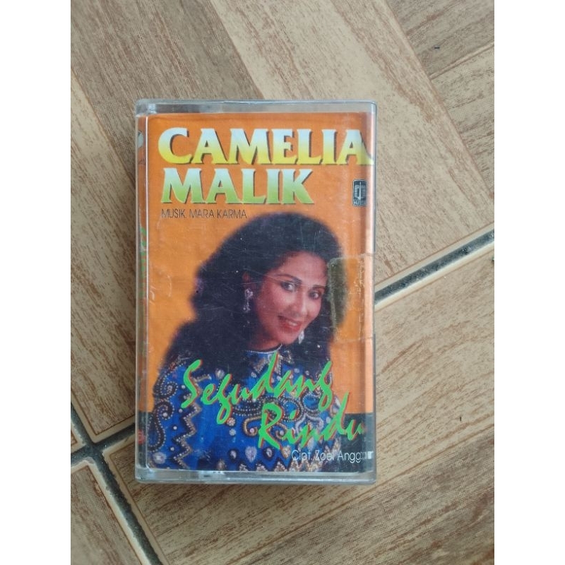 kaset pita CAMELIA MALIK "segudang rindu"