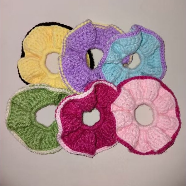 ikat rambut scrunchie rajut