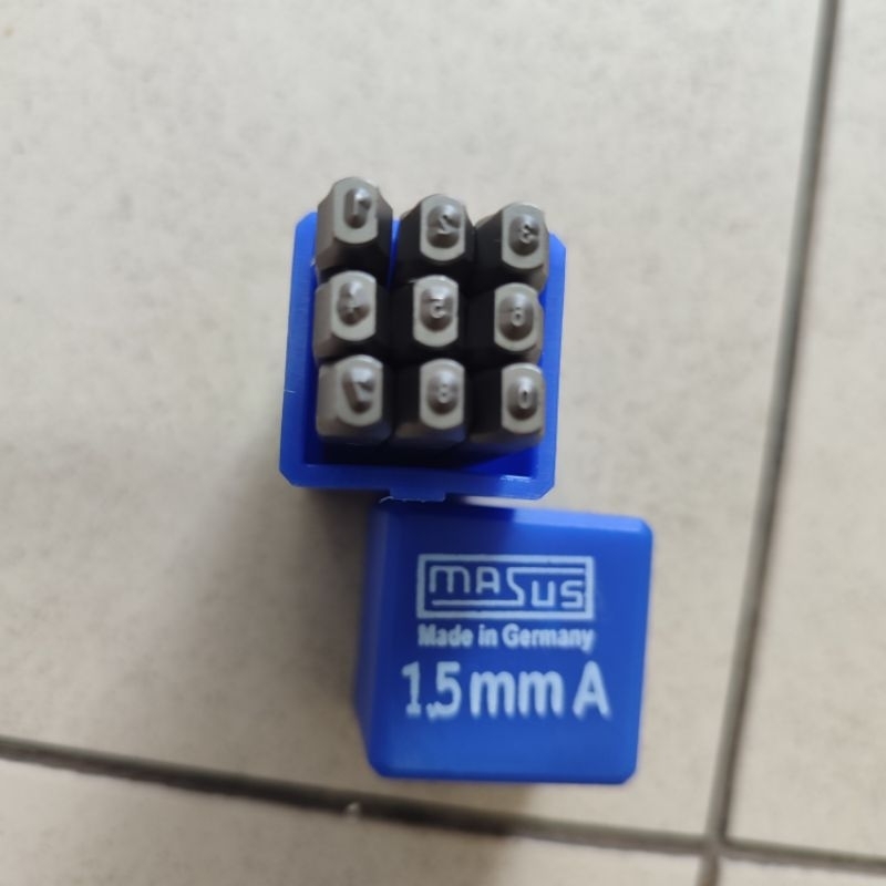 

MASUS Germany Angka Ketok 1.5 mm Stamp Punch Figure 0-9